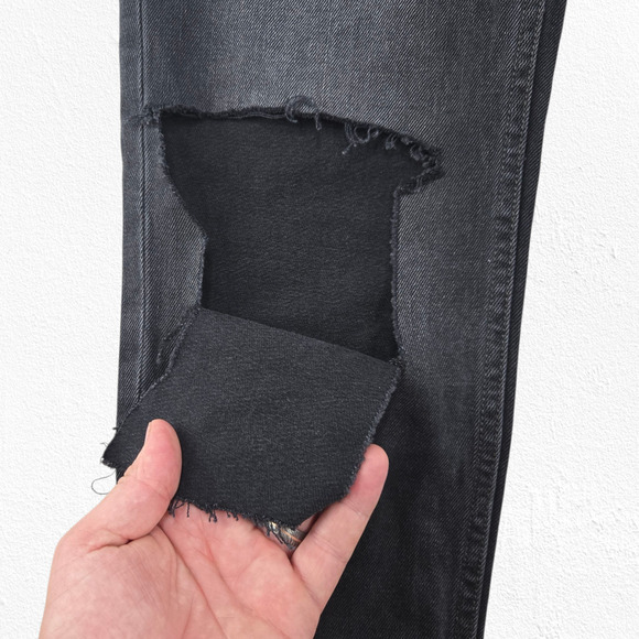 We The Free Black Distressed Mid Rise Crop Free People Grunge Jeans Size 26 - Picture 5 of 10